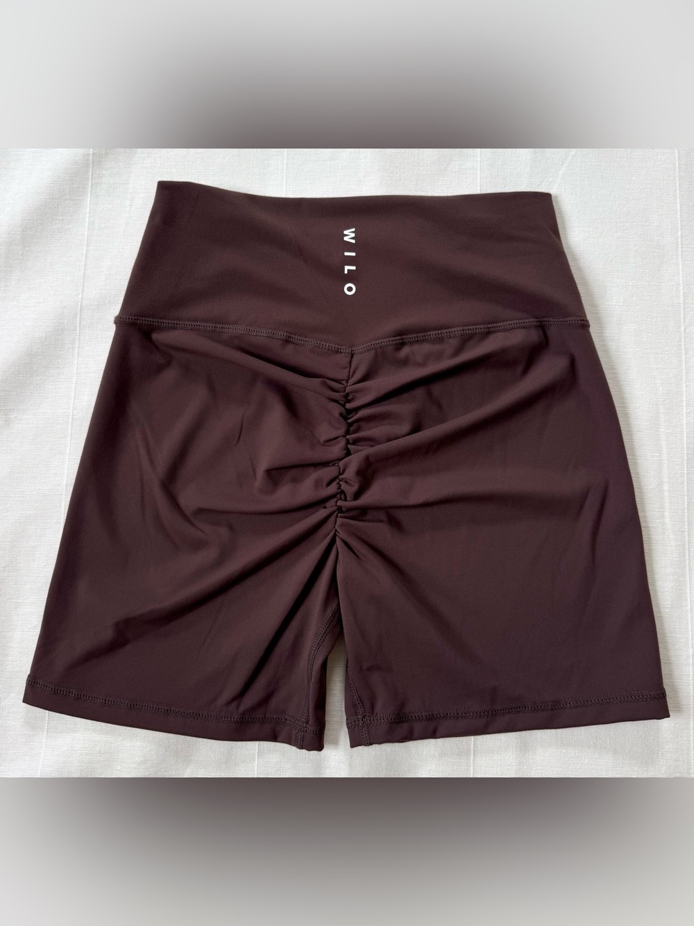 Wilo The Label High Waist Scrunch Butt Biker Shorts |Espresso Brown Medium NWT - Picture 2 of 3